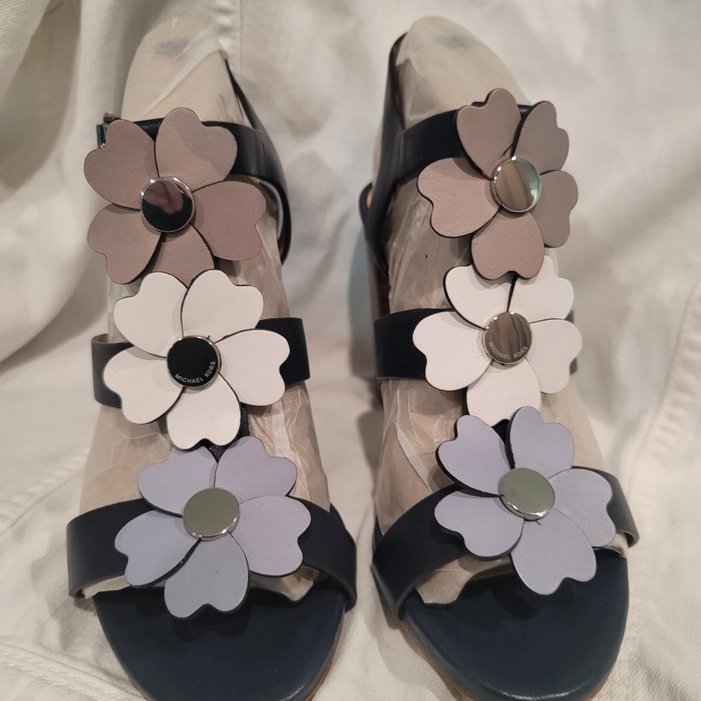 Michael Kors Shoes sz 6.5